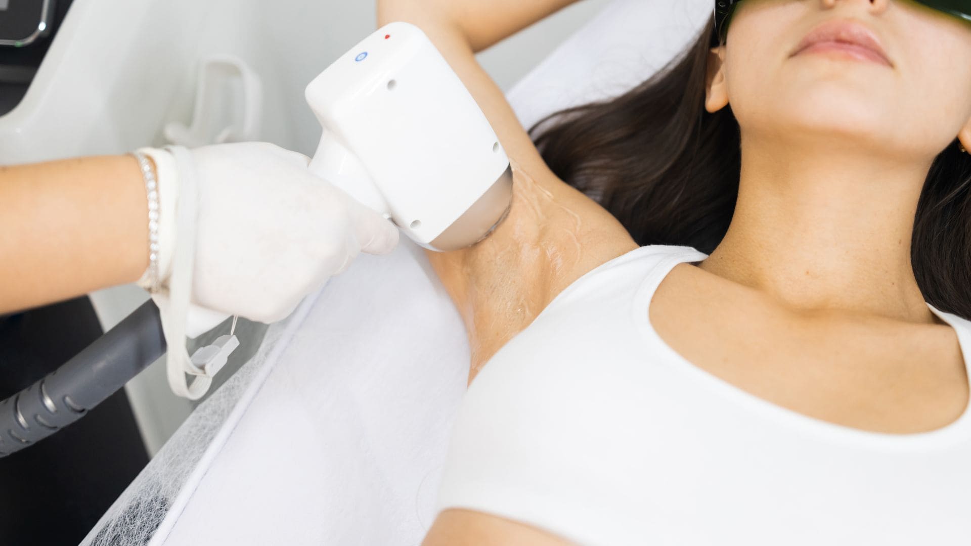 Depilación brazos mujer - Beauty Inifinity