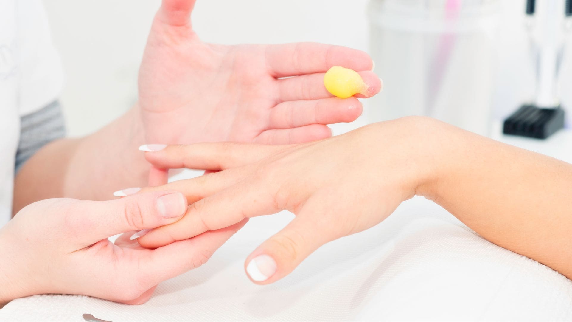 Manicure exfoliacion mujer - Beauty infinity
